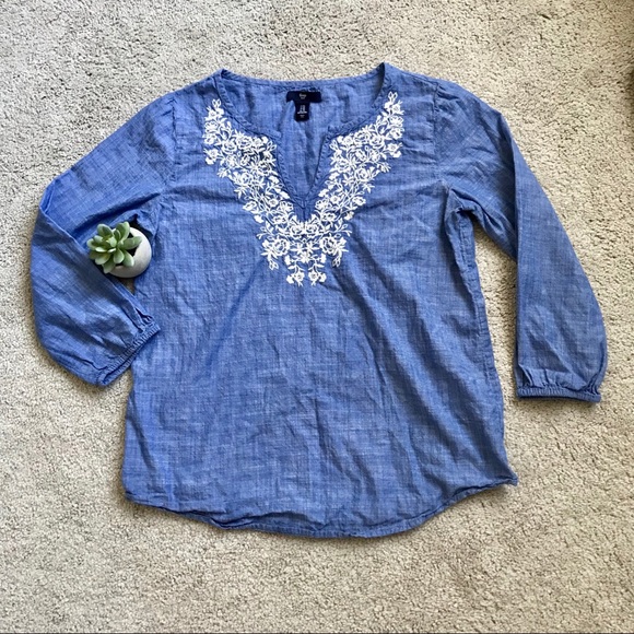 🔥GAP blue top - Picture 2 of 6